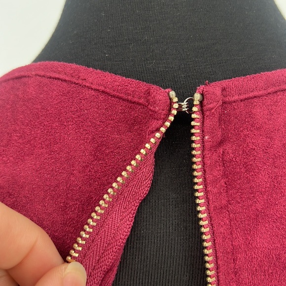 Windsor Plunging Vneck Faux Suede Wine Mini Dress Women's sz. Small - Picture 3 of 13